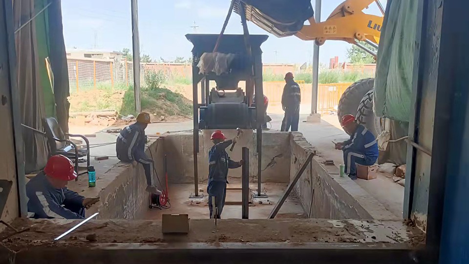 神東補(bǔ)連塔煤礦(灌漿注膠防滅火系統(tǒng))項(xiàng)目案例 神東補(bǔ)連塔煤礦(灌漿注膠防滅火系統(tǒng))項(xiàng)目案例